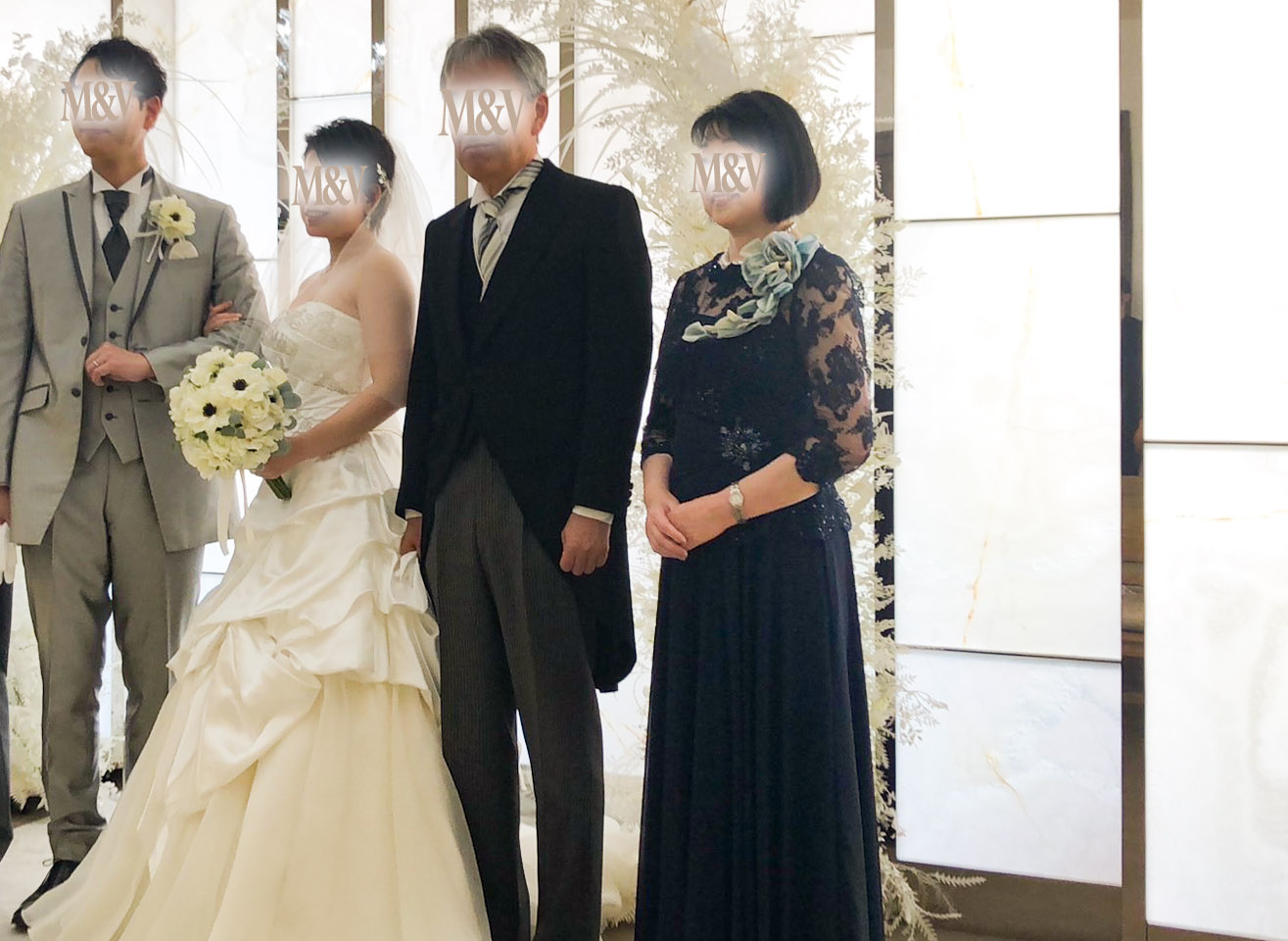 結婚式 新婦の母親 フォーマルドレス 大阪ハービスENTチャペル