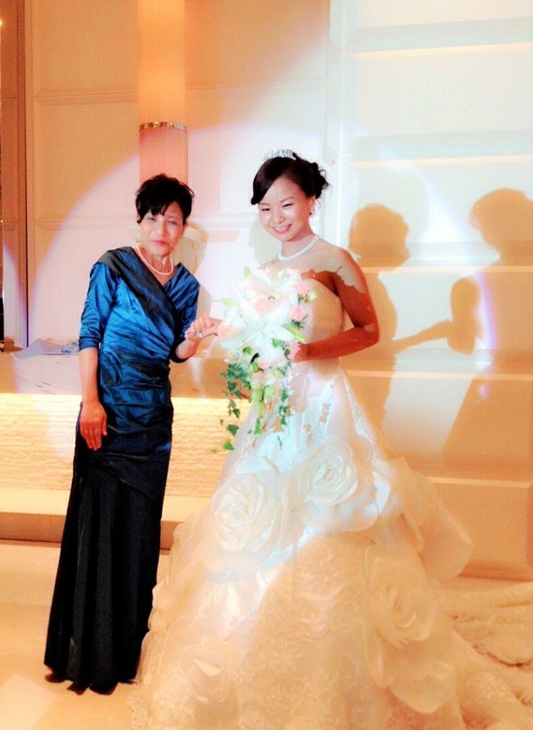 ono-sama2 | 結婚式の母親ドレス M&V for mother