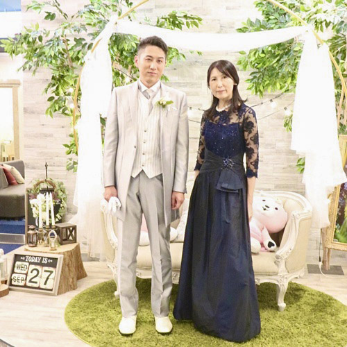 実際の結婚式 母親 フォーマルドレスL072ネイビー