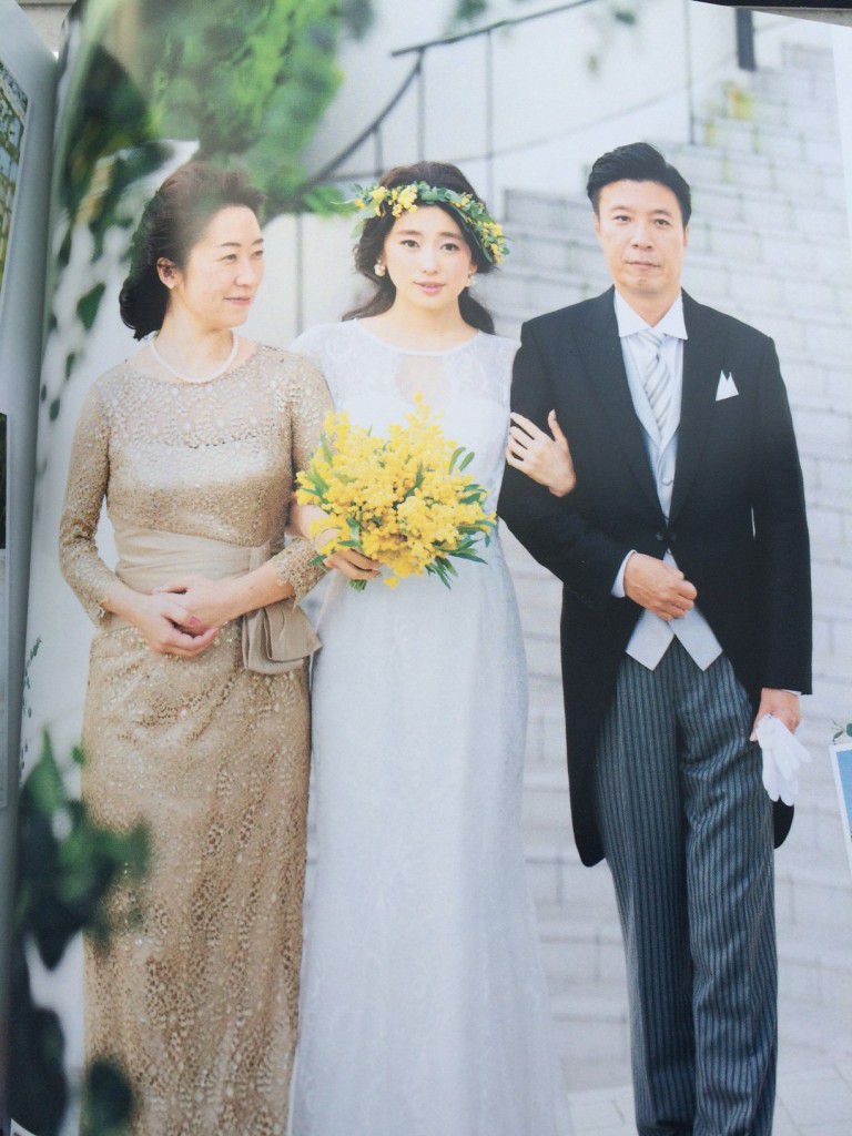 雑誌「横浜・湘南 Wedding」 に掲載！M&V for mother の母親向けフォーマルドレス 結婚式の母親ドレス・服装・フォーマル