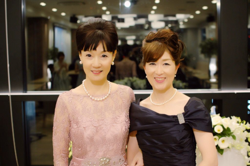 コンラッド東京での結婚式　W（ダブル）マザー新郎・新婦の母がダブルでフォーマルドレス