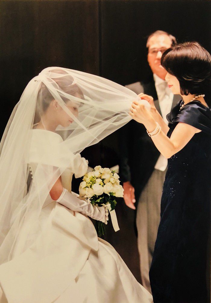 お母様が結婚式でロングドレスを選んだ理由は「自分の着たいものを着る」